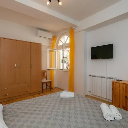 Apartment Tonka - Two Bedroom Apartment With Partial Sea View Dubrovnik Buitenkant foto